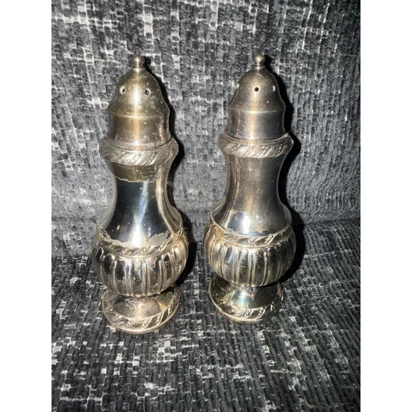 Vintage Luraline Silverplate Salt & Pepper Shakers – Model 650 – Made in USA