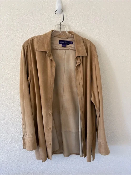 Vintage  Ralph Lauren Purple Label made in Italy    Light Brown Suede Button