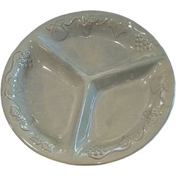 Zrike Jettside Inc Sage Green Stoneware Divided Serving Platter Grape Vine 13in