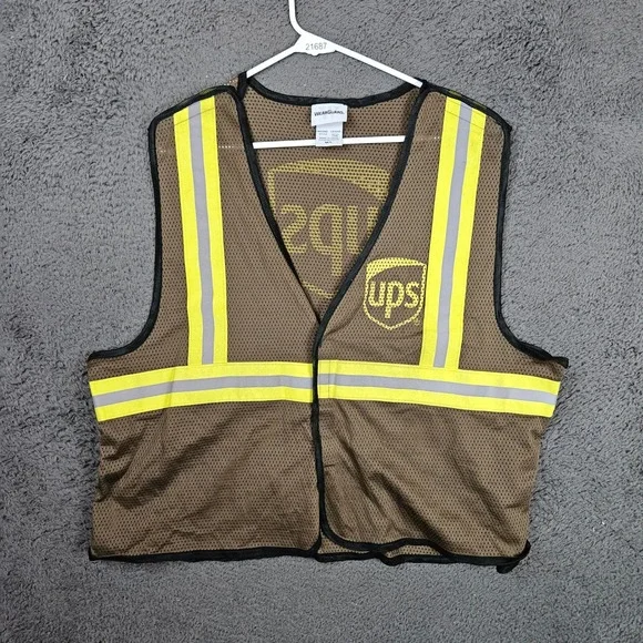 WearGuard UPS Seasonal Helper Safety Vest Brown Yellow Reflective Mesh M/L