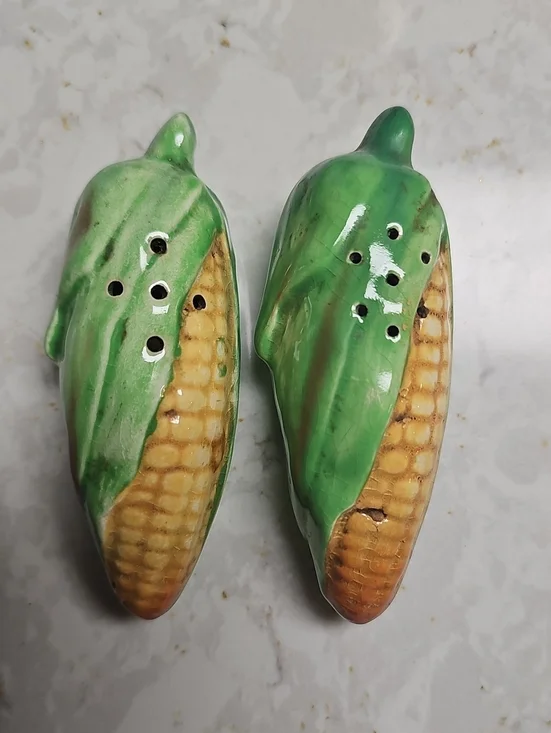 Green Corn-Shaped Ceramic Salt And Pepper (Japan)