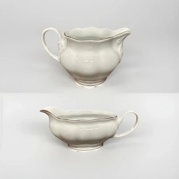 Cuisena Savannah Gold Creamer & Gravy Boat Set Poland Fine China‎ Vintage