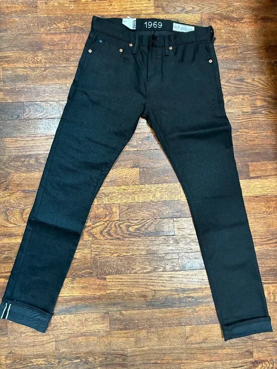 GAP Skinny Black Japanese Selvedge Jeans 30x32