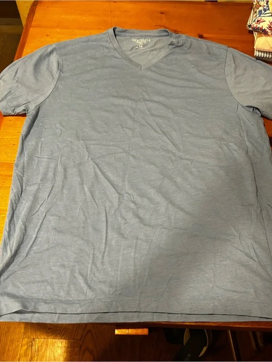 NWOT Men’s J.Crew T-shirt Top. Slim XL. Soft Cotton Poly, Blue-Gray short Sleeve