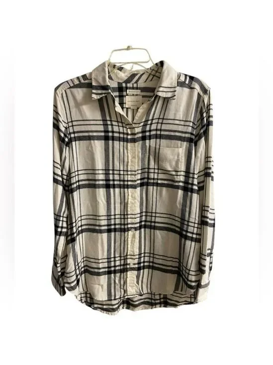 American Eagle Outfitters ahh mazingly soft boyfriend Checkered Shirt Medium