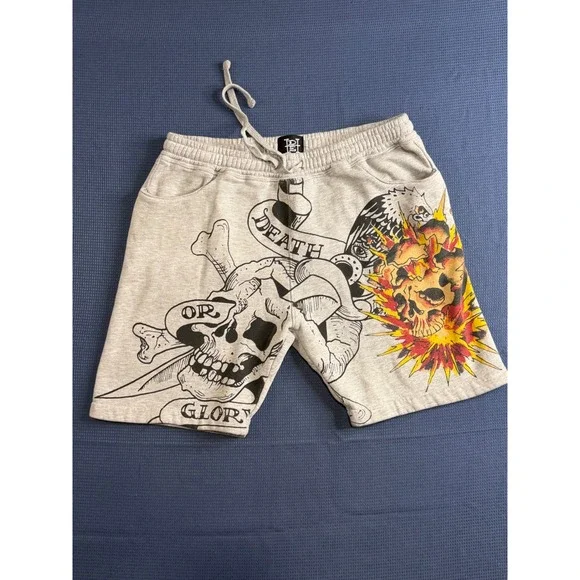 Ed Hardy Mens Death or Glory Skull Graphic Sweat Shorts Gray EHM-8100-8 Size M