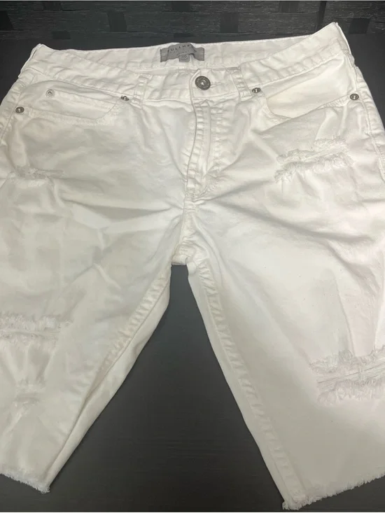 Bullhead Denim Co. Men's Distressed Skinny Shorts Size 30 White.See Pic For Flaw