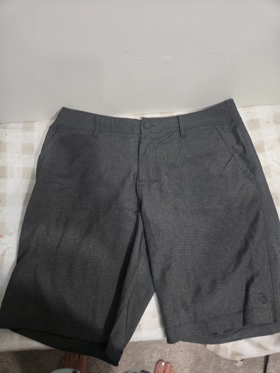 Hang Ten Men's Gray Golf Striped Flat Front Sweat Shorts Slash Pocket Regular 36
