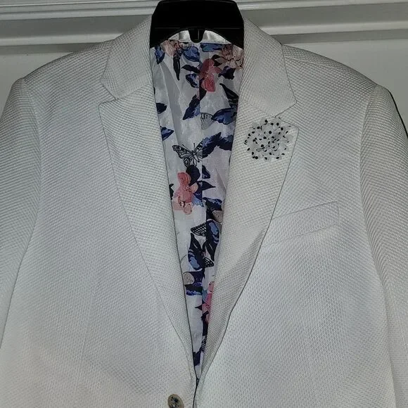 Tailored Recreation Premium