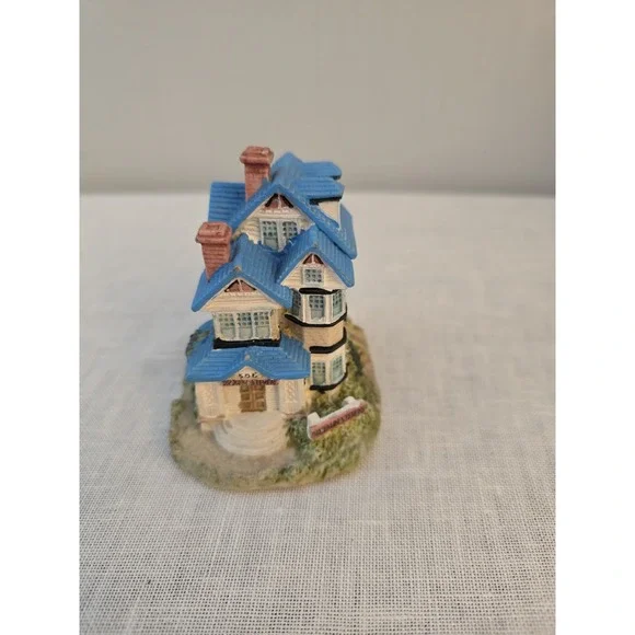 Vintage 1993 Liberty Falls Dr. Stevens' Home & Office #AH37 Americana Collection