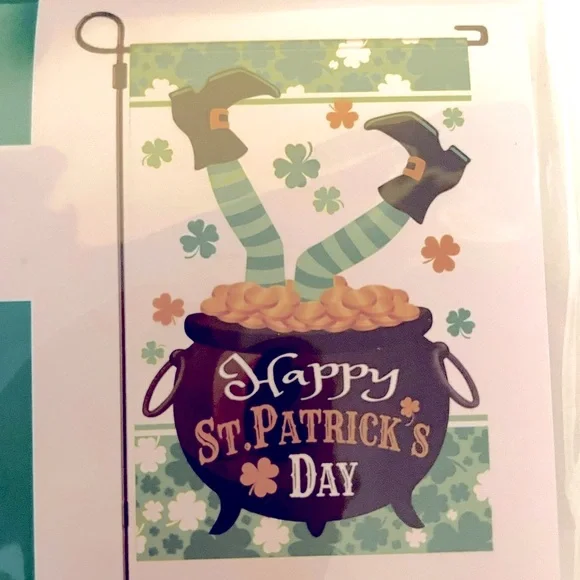 St. Patrick’s Day Garden Flag, Spring Welcome Flag, Lucky Pot of Gold, Summer