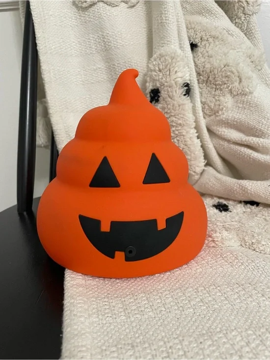 Hallmark Poop-o-Lantern Activated Pumpkin Halloween Decor