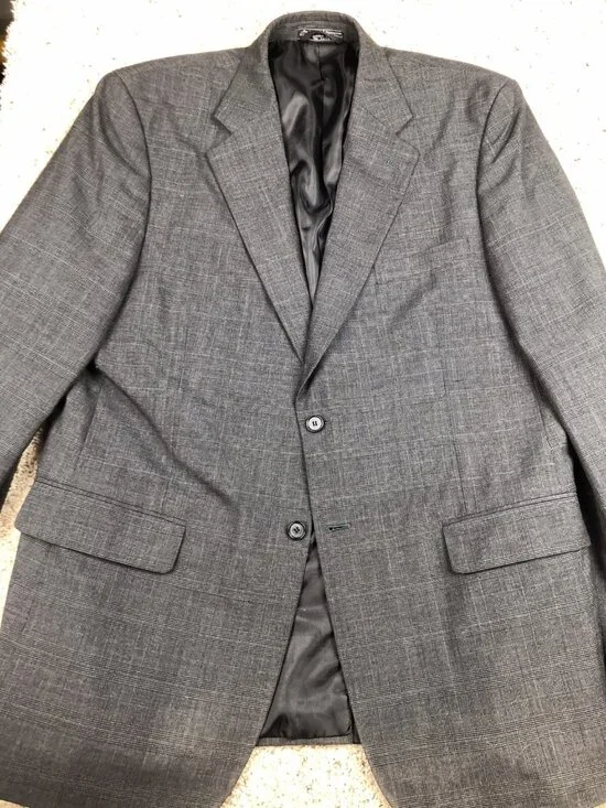Bryant Park Roberts Men’s Shop Gray Wool Polyester Suit 44 Large 84126 Lined