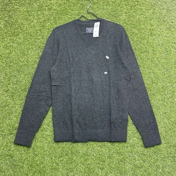 Abercrombie & Fitch Merino Wool Sweater Mens Medium Gray V-Neck Preppy Dress NEW