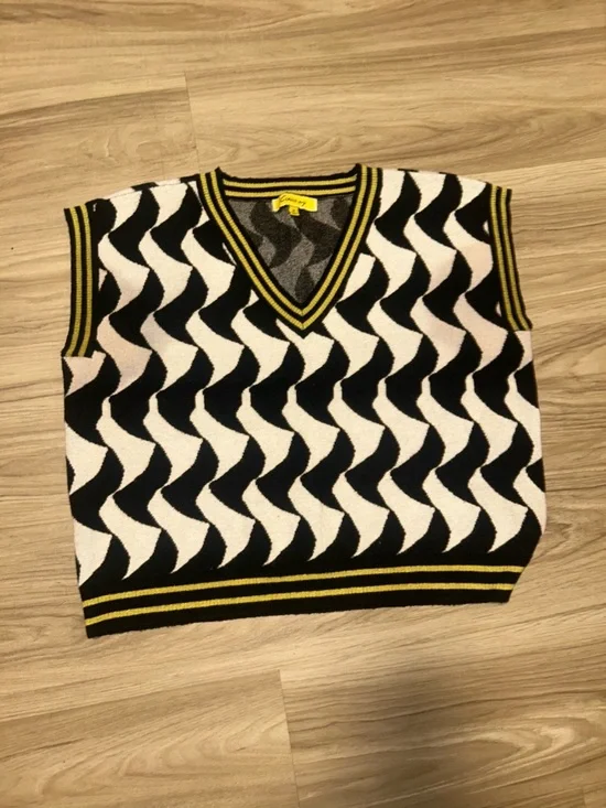 Men's Black & White Wave V-Neck Sweater Vest with Yellow Trim