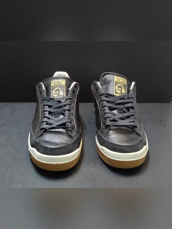 Adidas Rod Laver Black Off White GY3603 Sneakers Mens Size 8.5 Gum Sole. 0200