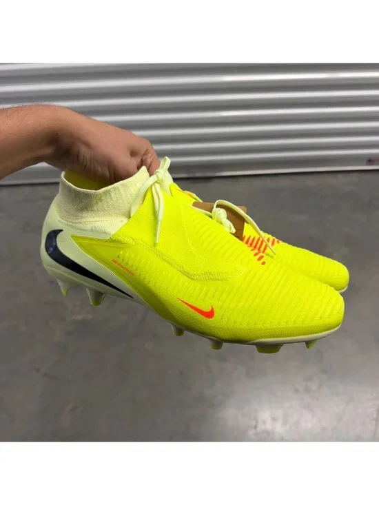 Nike Phantom GT2 Elite FG Soccer Cleats Yellow US 10.5 HQ2311-800 VenomSkin