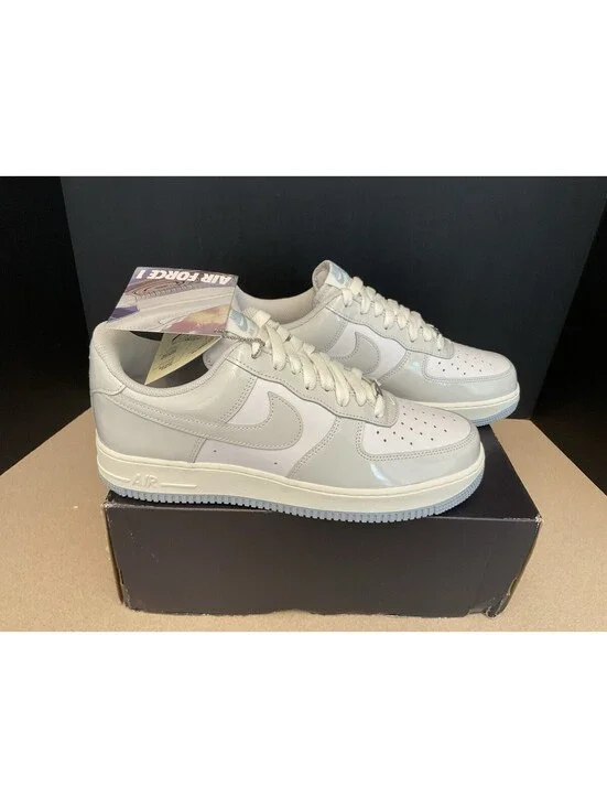 New! Mens Nike Air Force 1 Low '07 White Photon Dust Sail Athletic Shoes. SZ 11.