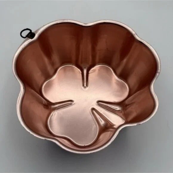 Vintage Copper Four Leaf Clover Mold Collectible