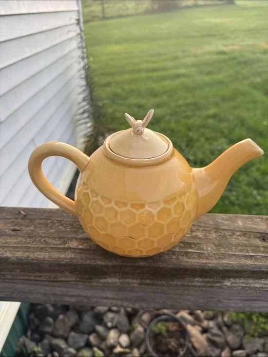 Yellow Honeycomb Ceramic Teapot with Bee Accent