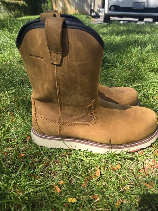 Burton Men's Waterproof Tan Leather Pull-On Boots