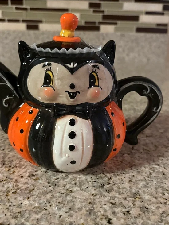 Festive Halloween Cat Ceramic Teapot - Black & Orange