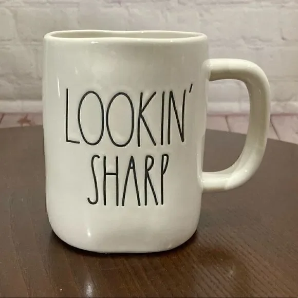 RAE DUNN ARTISAN COLLECTION MUG “lookin sharp” new