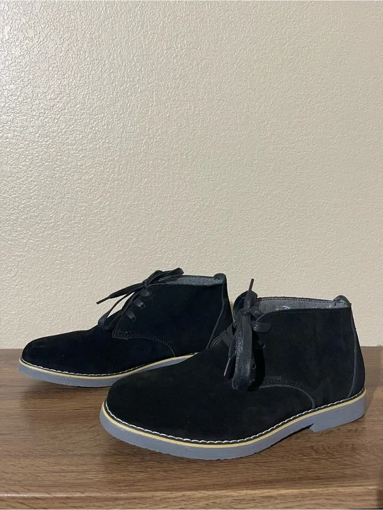 Men's Black Suede Chukka Boots - Casual Lace-Up