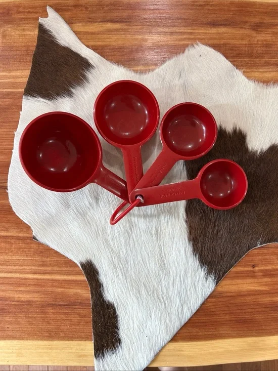 KitchenAid Measuring Cup Set 4 Piece Red Plastic Nested Baking Tools