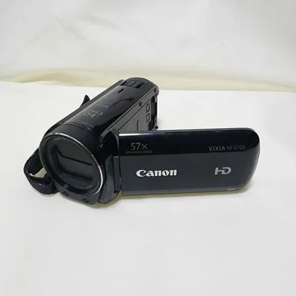 Canon Vixia Hf R700