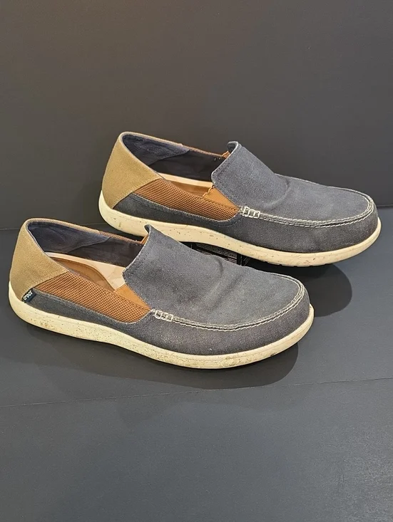 CROCS Santa Cruz 2 Men's Slip-On Loafers in Gray and Brown Size 13