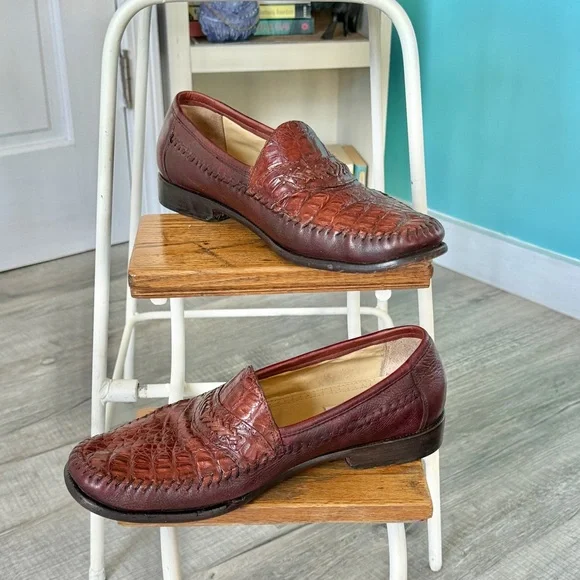 Florsheim Imperial Genuine Caiman Alligator Leather Loafer (size 10)