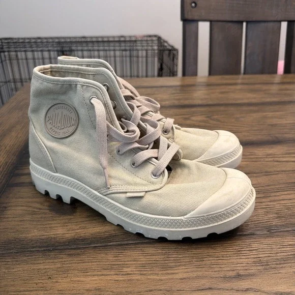 Men's Palladium US 9 Men's Shoes