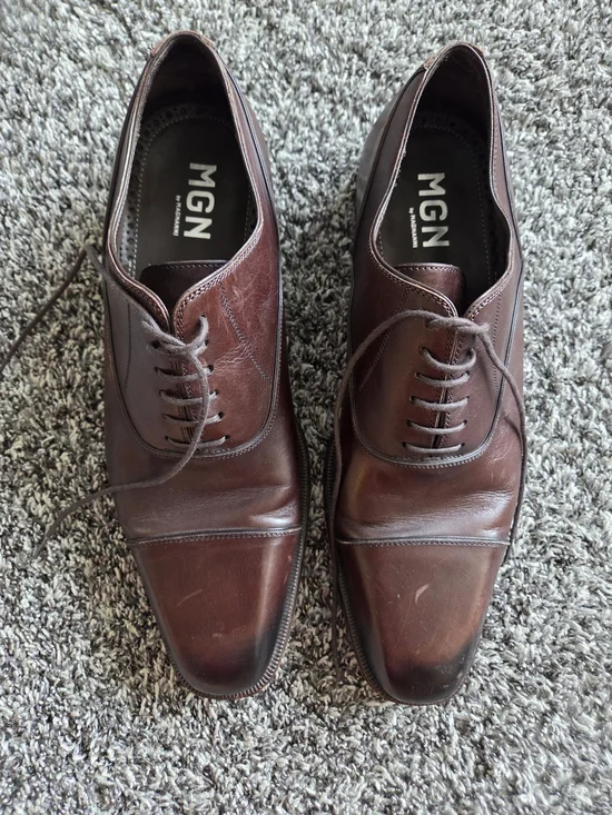 Magnanni Men's Dark Brown Cap-Toe Derby Oxfords