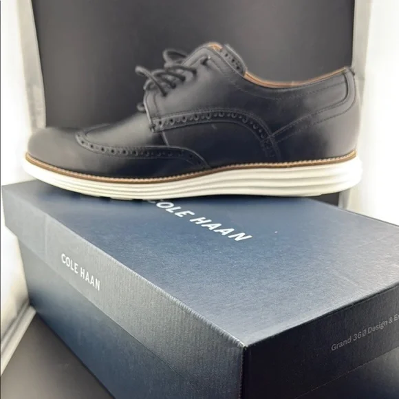 Cole Haan Men's Black Oxford Shoes