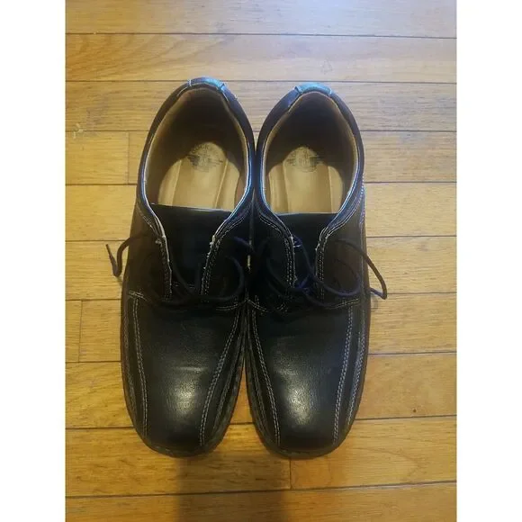 Dockers Mens Trustee Genuine Leather Dress Casual Lace-up Oxford Comfort Shoe‎