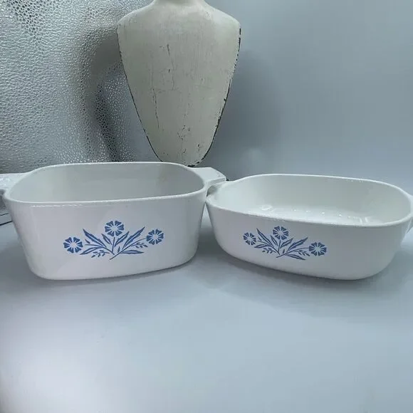 Lot of 2 Vintage Corning Ware Blue Cornflower Casseroles. 1-1.5Qt and 1- 1Qt