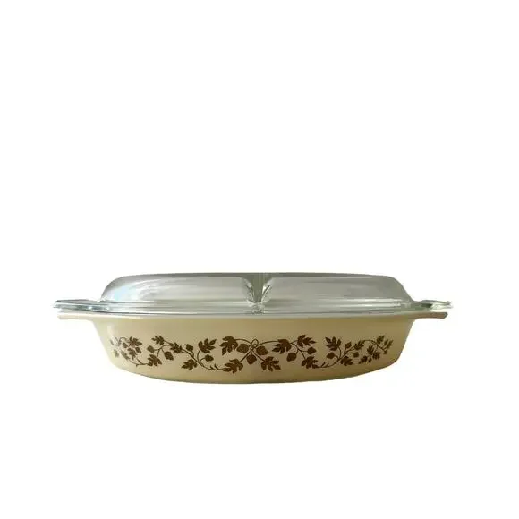 Pyrex 1.5 Quart #21 Autumn Gold Split Casserole Dish With Glass Lid Excellent