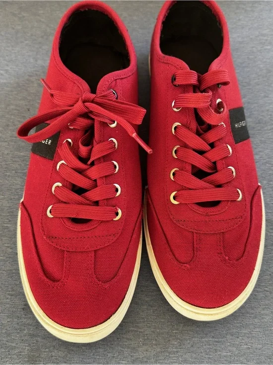 Tommy Hilfiger Red Canvas Men's Low-Top Sneakers with Cream Sole