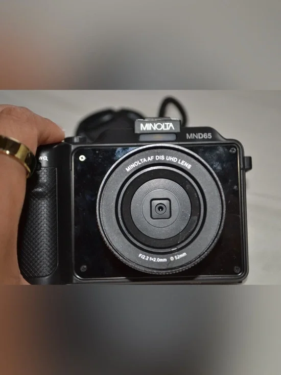 Minolta MND65 Compact Digital Camera - Black