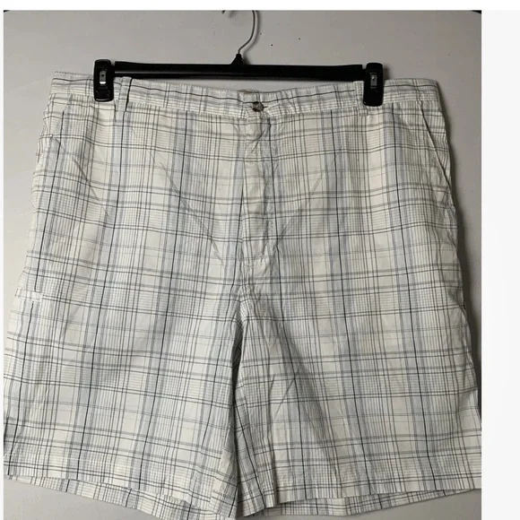 Boca Classics men's size 42 shorts multicolor plaid zip 100%Cotton
