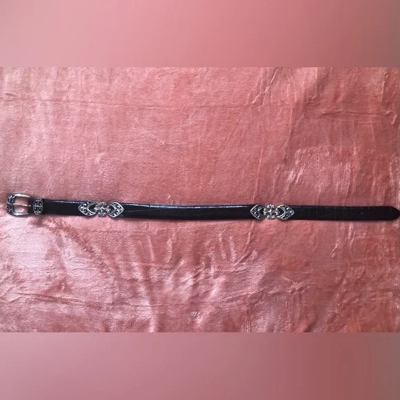 Vintage Brighton Black Croc Leather Belt M 44203 Beat Up Silver Crosses USA