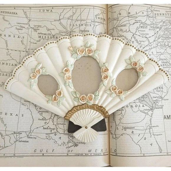 Vintage Fan Shaped Roses Picture‎ Frame with Easel back