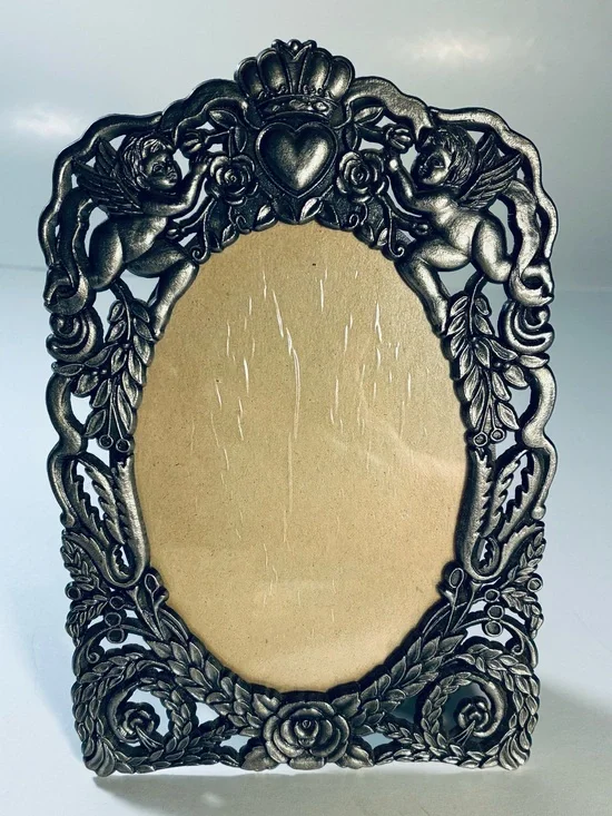 Vintage Silver Cherub Frame With Glass