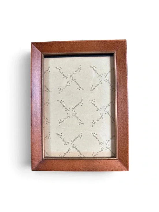 Vintage Hartcraft 5x7 Wood Picture Frame Brown Gold Trim Tabletop Model 902