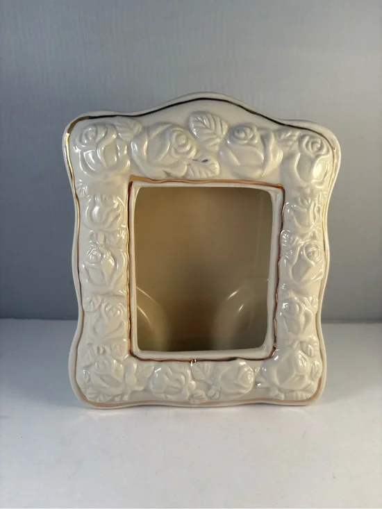 VTG Porcelain Ceramic Picture Frame Raised Roses Cream Gold Trim 6