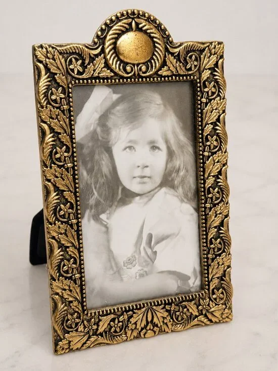 Vintage Ornate Gold Tone Picture Frame 3x4.5 Floral Baroque Made in Korea