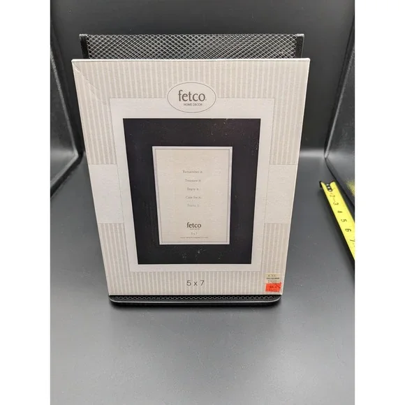 Fetco Home Decor 5 x 7 Picture Frame Black Silver Chrome New Old Stock
