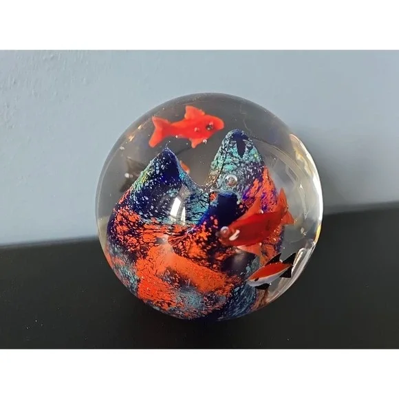 Crystal Collection Fish Paperweight‎ Handcrafted Round Shape Decorative