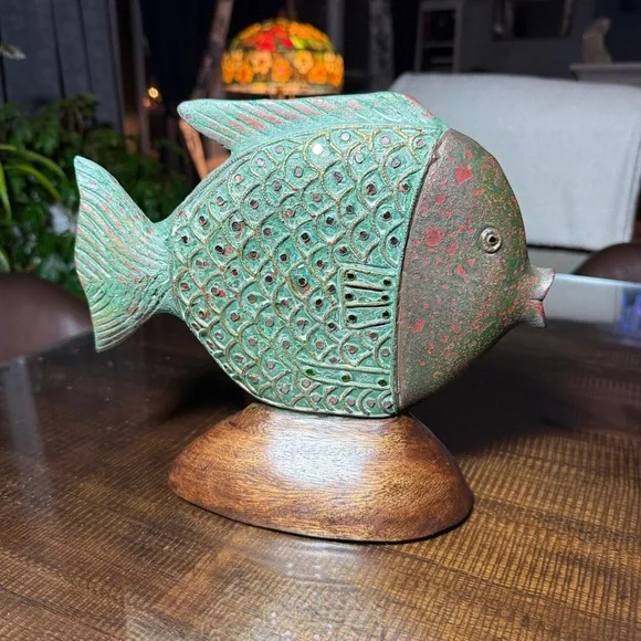 Kissy Fish